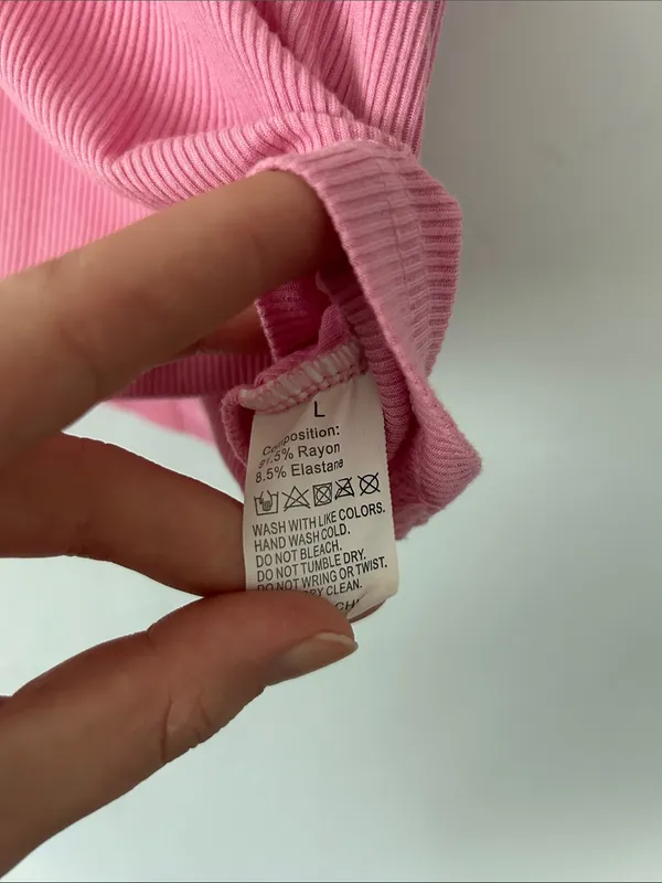Women's pink Ribbed Tank Top - Image 3