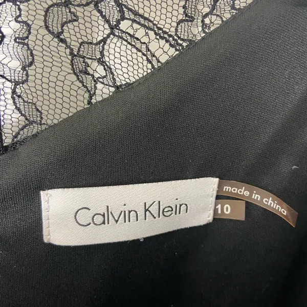 NWOT Calvin Klein women’s solid black ruched cocktail lace sheath knee dress‎ 10 - Image 4