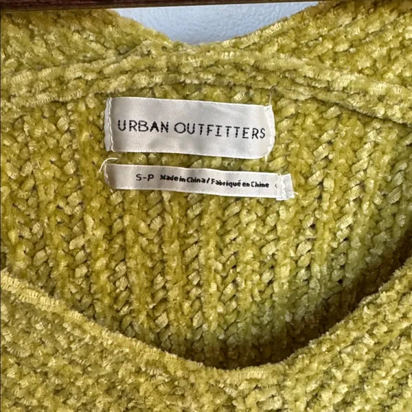 Urban Outfitters Textured Knit Sweater in Yellow green - Image 2