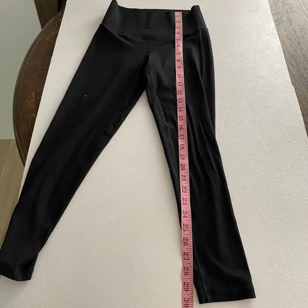 OFFLINE By Aerie Real Me Xtra Leggings Small Petite Black High Rise 7/8 - Image 7