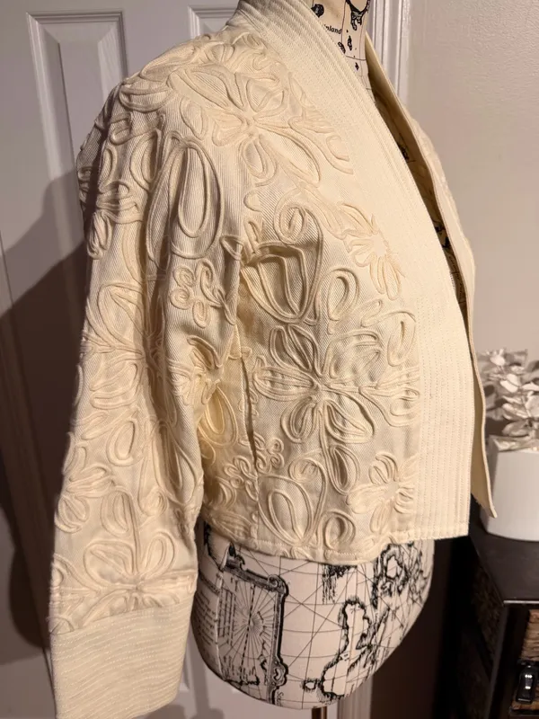 NWOT Anthropologie Dolan Chloe String Embroidery crop Cream Jacket Sz XS cotton - Image 4
