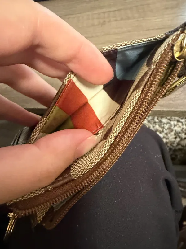 Vintage coach mini skinny coin wallet - Image 4