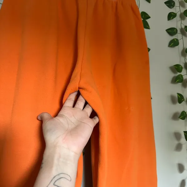 Women’s White Fox Orange Joggers Size XL - Image 5
