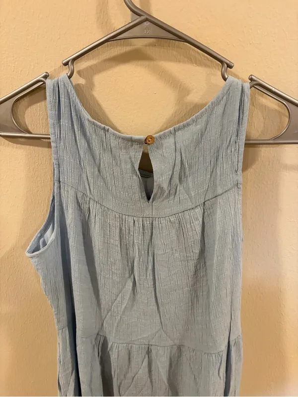 Light Blue Tiered Midi Sleeveless Dress - Size Small - Image 3