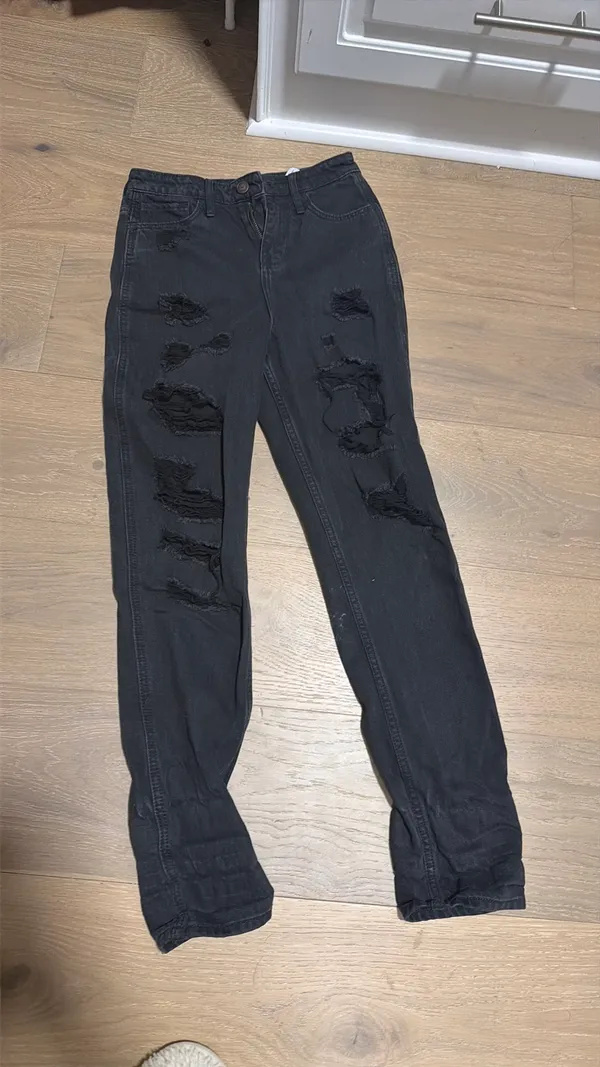 Hollister Jeans - Image 5
