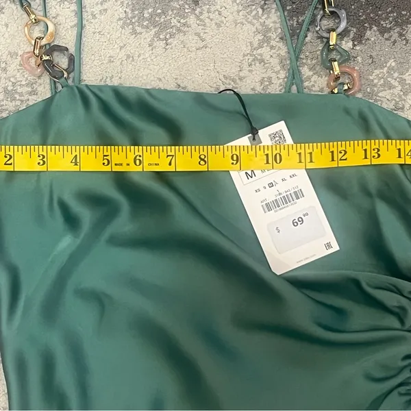 Zara green satin dress with chain straps and side slit Size M - Image 9