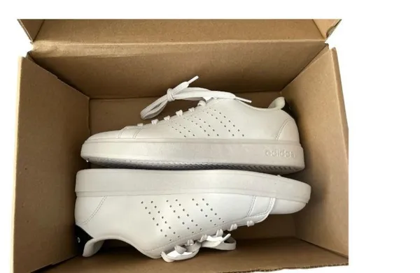 Adidas -- Advantage Sneakers with Cloud Comfort Foam - Image 4