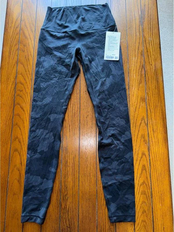 Lululemon Align High Rise 28” Heritage Camo Black H3DC Size 6 NWT - Image 3