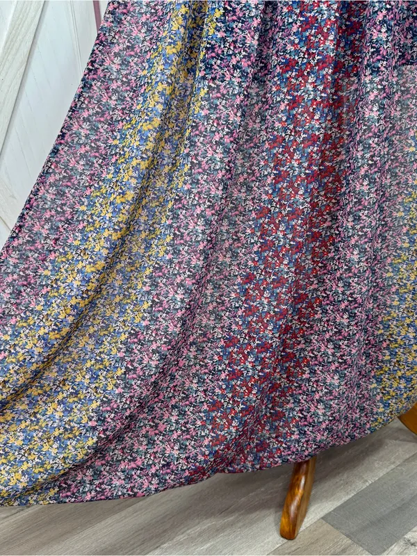 BCBGeneration Confetti Floral Halter Maxi Dress Pink‎ Multi Size 2 Twee Cottage - Image 7