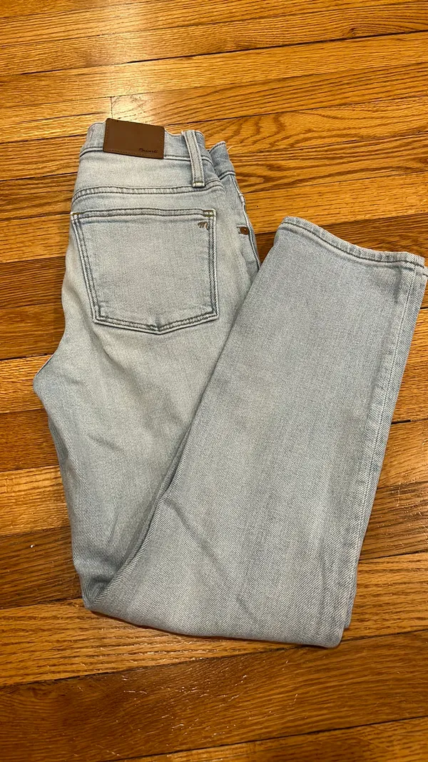 Mid-Rise Classic Straight Jean - Image 2