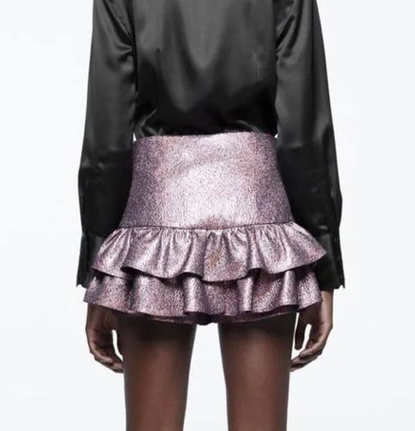 Ruffled Jacquard Skort in Dark Pink - Image 2