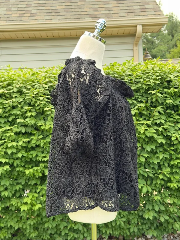 Maeve Anthropologie Whimsigoth‎ Off Shoulder Cutwork Lace Boho Top XXS Romantic - Image 9