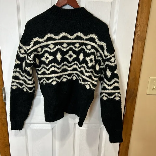 American Eagle XS Cozy Sweater Oversized Fit Soft Knit - Image 4