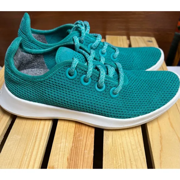 Allbirds Women's Tree Runner Highlights size 6 Green, Lightweight - Image 4