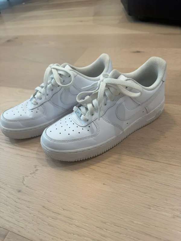 Nike Air Force 1 - Image 3