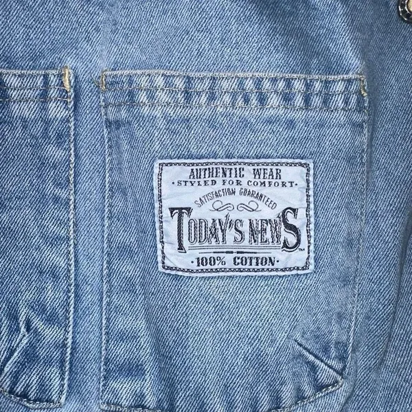 Today’s News vintage 90’s light wash Y2K slouchy 34 denim overalls - Image 2