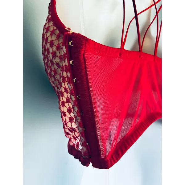 Victoria's Secret Bra Lingerie Sling Underwire Red 34DDD Valentine’s Holiday - Image 7
