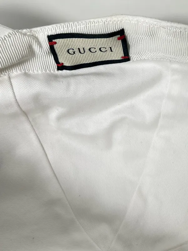 Gucci Fall Winter 2019/2020 Embroidered Logo Adjustable Baseball Cap Hat - Image 9