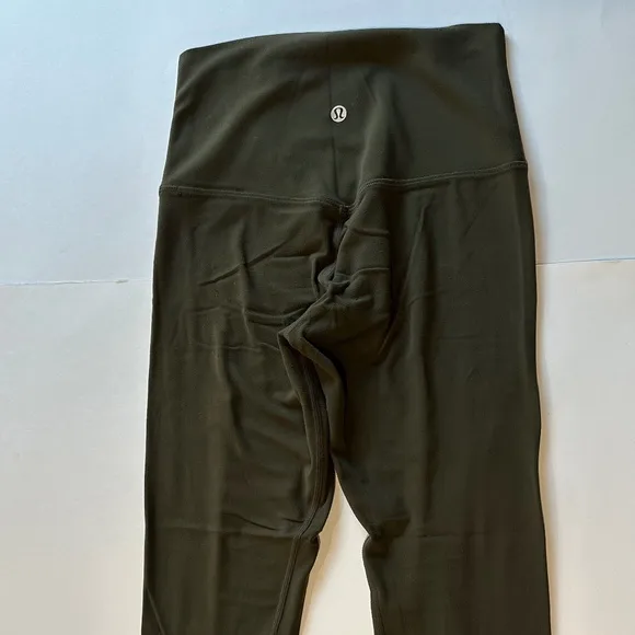 Lululemon Align Crop *21" - No Size Tag / Yes Size Dot.‎ - Image 2