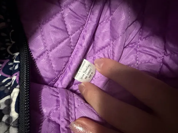 Large Vera Bradley Duffel Bag purple - Image 2