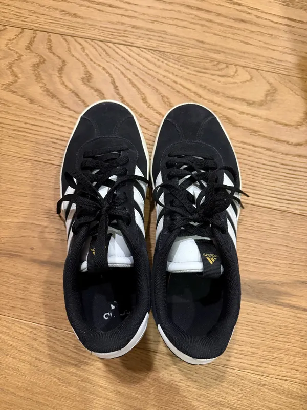 Adidas Sneakers Women’s Black - Image 2