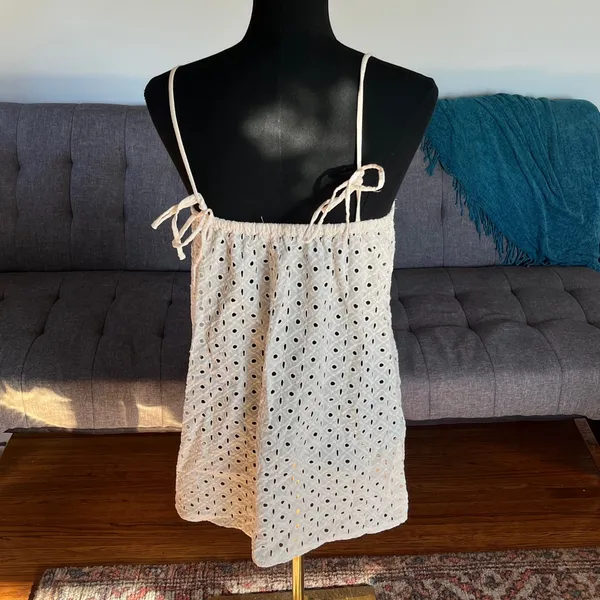 Vitamin A Cream Eyelet Coverup/Dress Size Medium - Image 3
