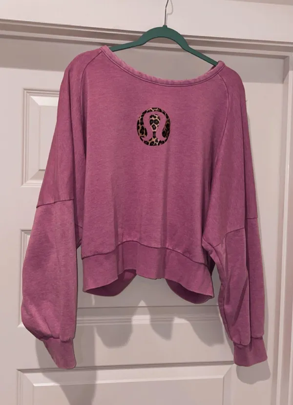 Xxl Cropped Sweater - Image 2
