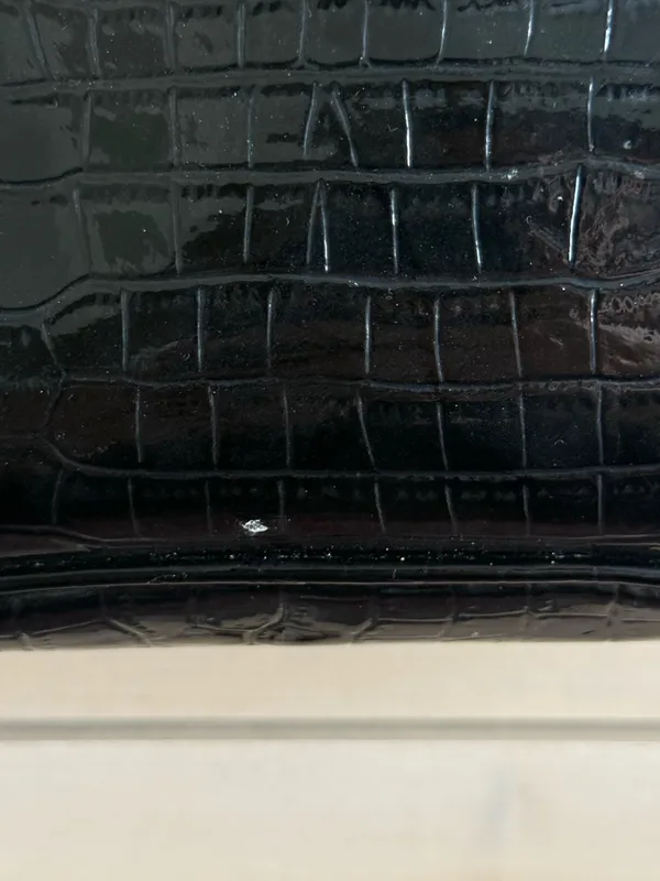 Shein Black Crocodile Baguette Bag - Image 4