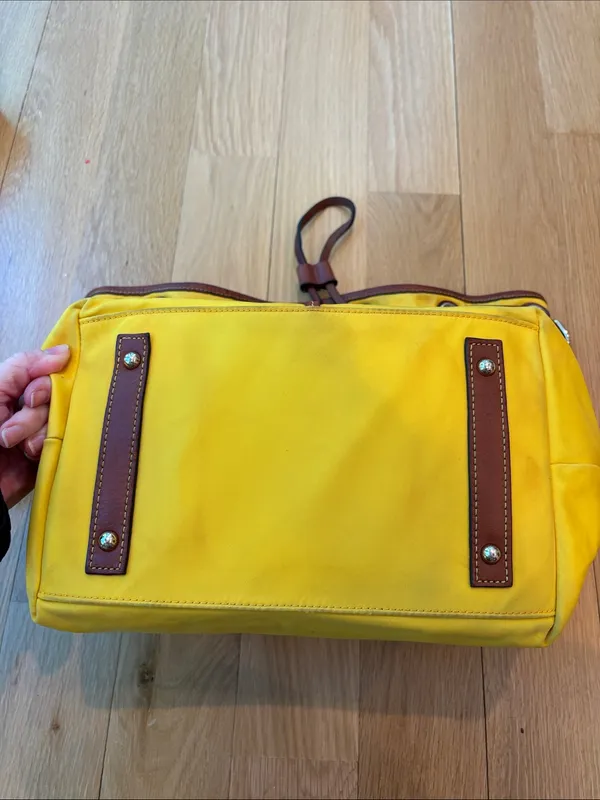 Vtg Dooney & Bourke Wayfarer Purse Yellow Nylon Leather Shoulder Bag - Image 4
