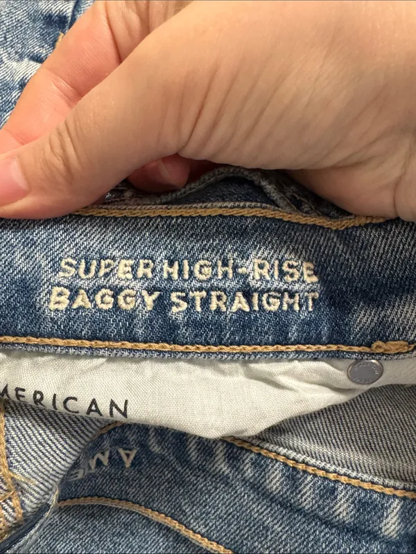 American Eagle Strigid Curvy Embellished Bling Super High Waist Baggy Straight Jeans sz 10L - Image 12