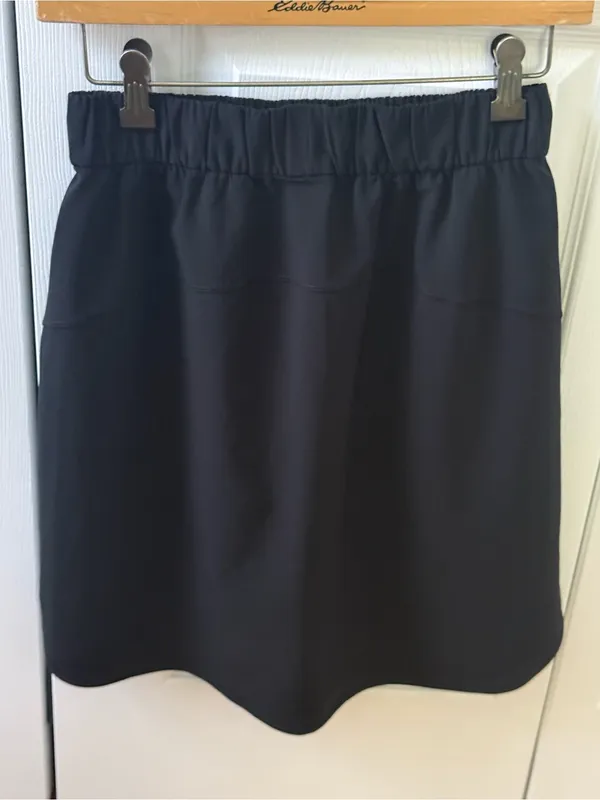 Lululemon On The Fly Skirt *21” in Black - Image 3