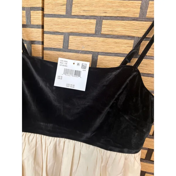 American‎ Eagle Cream And Black Bubble Hem Dress Size Medium - Image 5