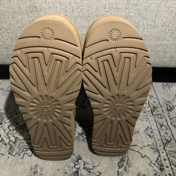 UGG Ultra Mini Platform Boots Chestnut - Image 9