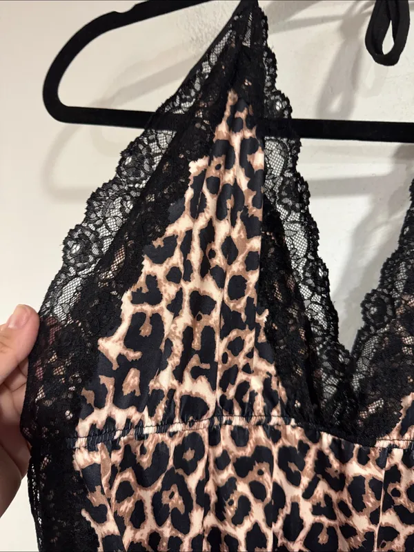 Leopard Print Lace Trim Halter Chemise Nightdress Black & Tan high side slits - Image 3