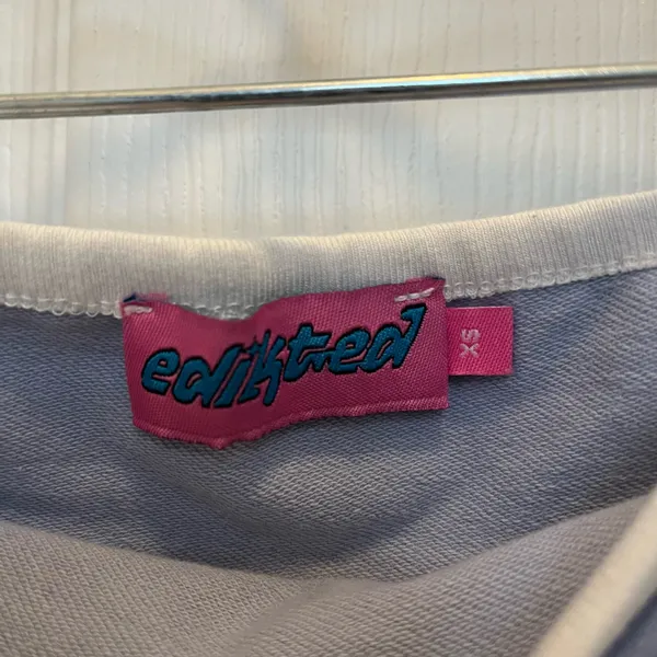 Edikted Colby Belted Tube Top - Image 4