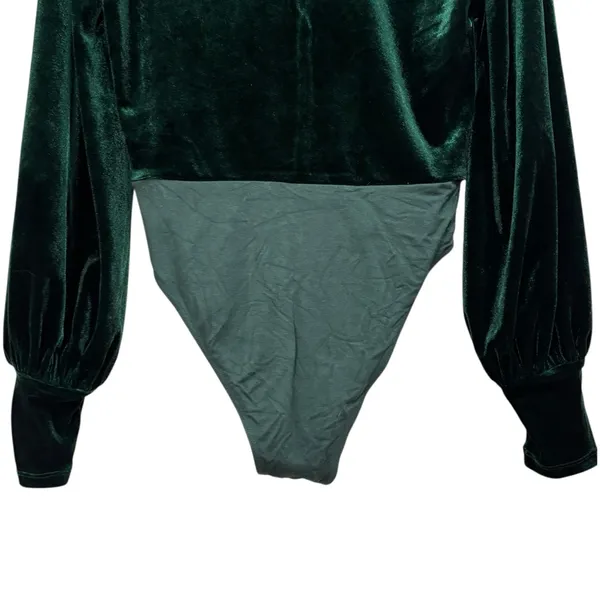 Bardot Long Sleeve Velour Green Spring Bodysuit Size Medium Women’s - Image 11