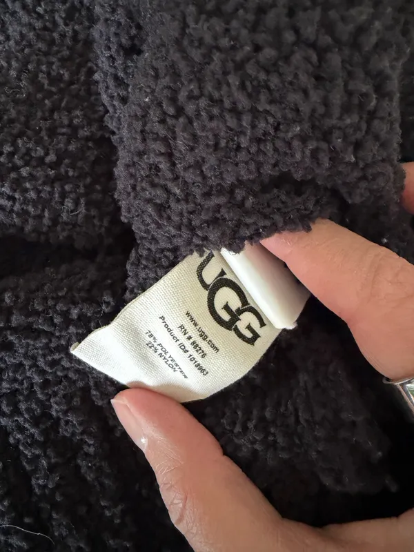 Ugg Women’s Black Knit Turtleneck - Image 8