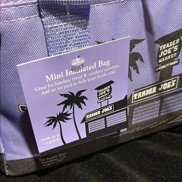 Trader Joe's Purple Mini Insulated Tote Bag NWT Lavender - Image 4