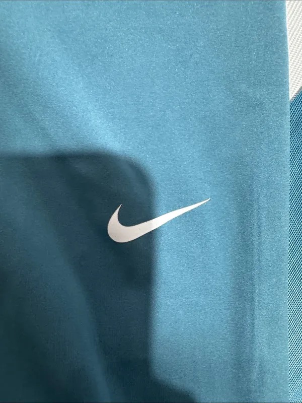 Nike woman Teal Blue Athletic Compression Leggings - Image 3