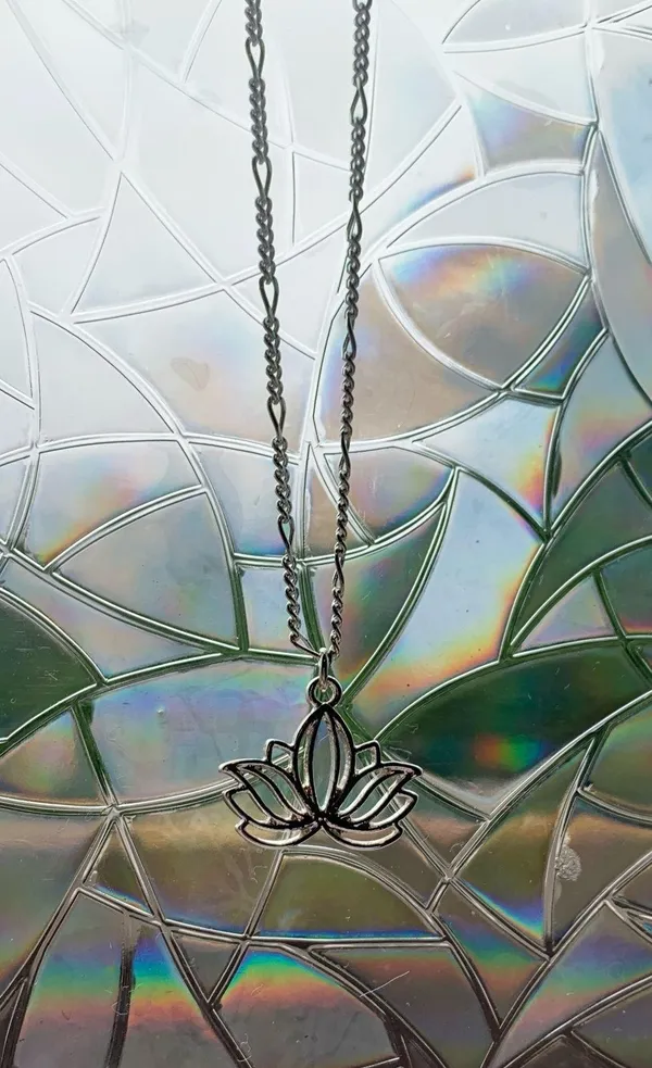 Handmade Silver Lotus Necklace - Image 2