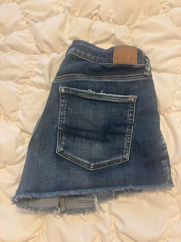 American Eagle Jean Shorts - Image 3
