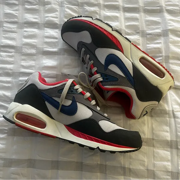 Womens Nike Air Max Correlate sneakers size 9 Neutral Grey - Image 2
