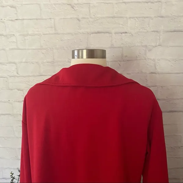 Boutique NEW Red ‘NYC Chic’ Over Coat - Image 14