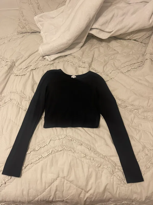 Garage Kimmy Long Sleeve Crewneck Top - Image 2