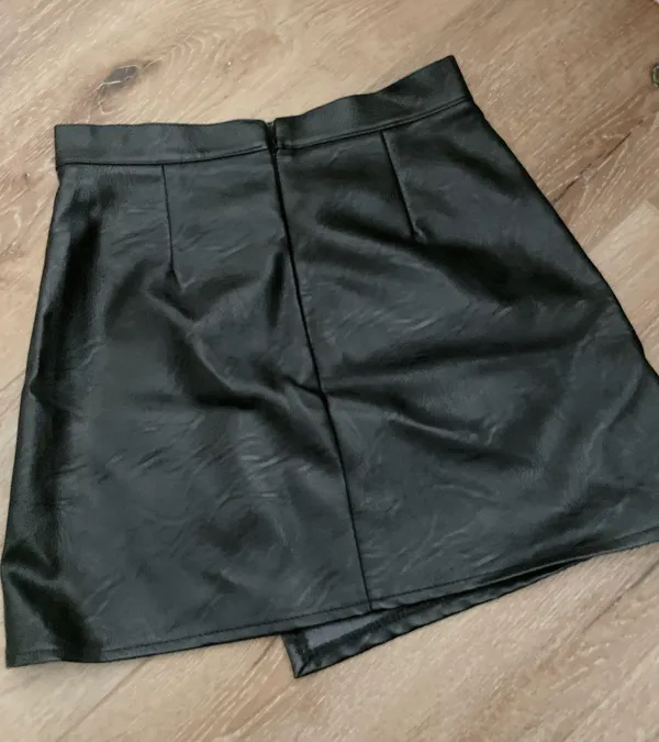 Women Sheepskin shorts autumn Leather skirt - Image 3
