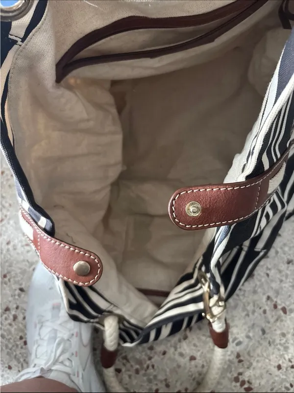 Michael Kors zebra stripe canvas tote - Image 4
