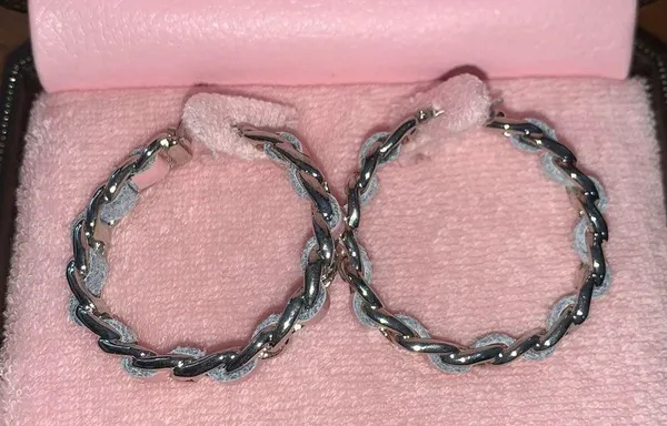 Juicy Couture Retro Pam & Gela Silver Hardware Pink Leather Rope Style Earrings - Image 3