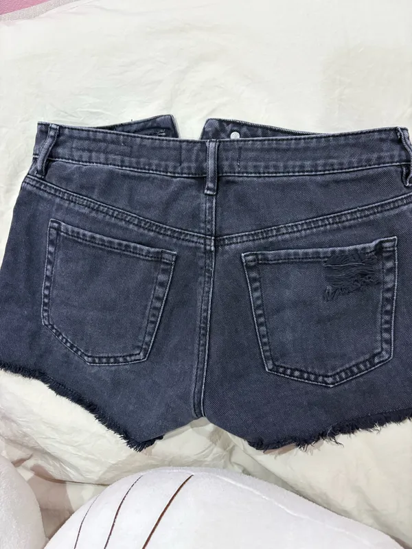 PacSun Black High Rise Festival Short Size 26 - Image 2