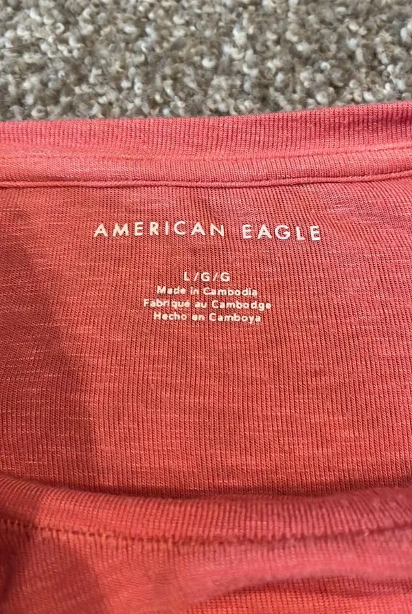 American Eagle Outfitters Pink Crop Top - Image 3