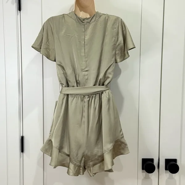 NWT Show Me Your Mumu Say I Do Satin Romper Small Green Bridal Wedding Feminine - Image 5